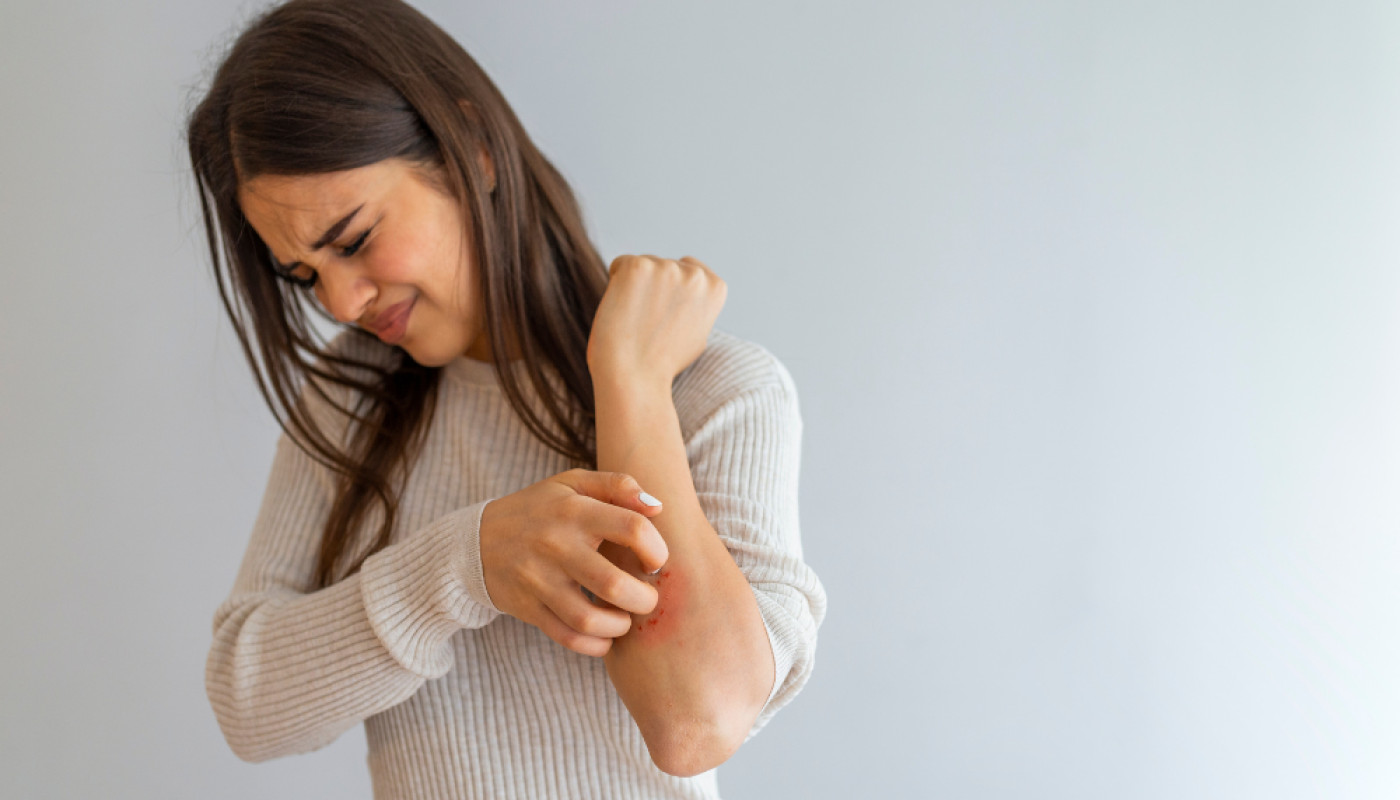 Pourquoi l’hypnose apaise le psoriasis ?